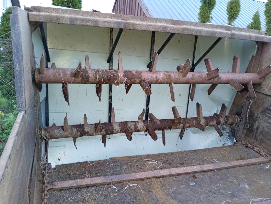 Rozrzutnik sadowniczy. Do podłoża pieczarkowego trociny