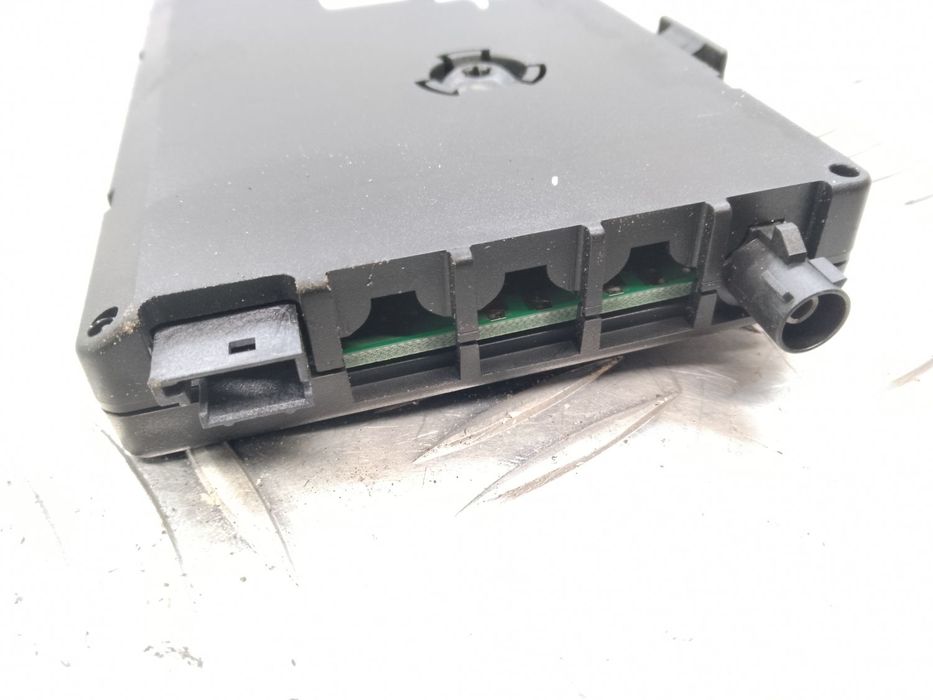 Антенный усилитель 65209276061 для BMW X3 F25 2010-2017