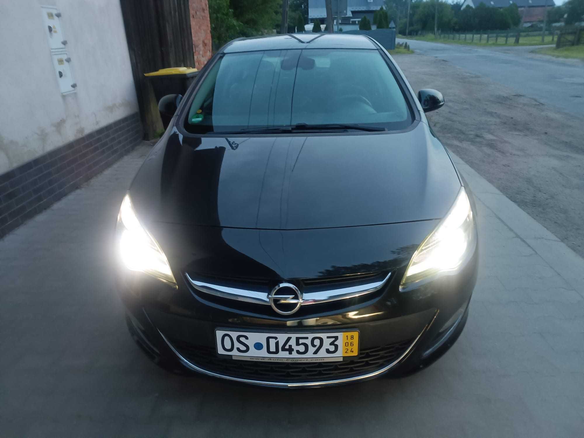 Opel Astra J 2.0 CDTI