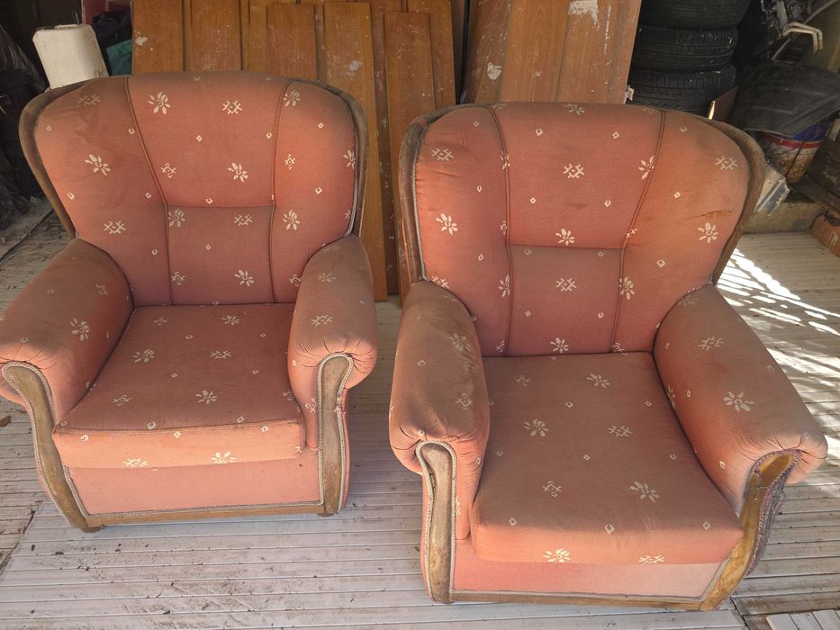 Vendo sofás 2 poltronas