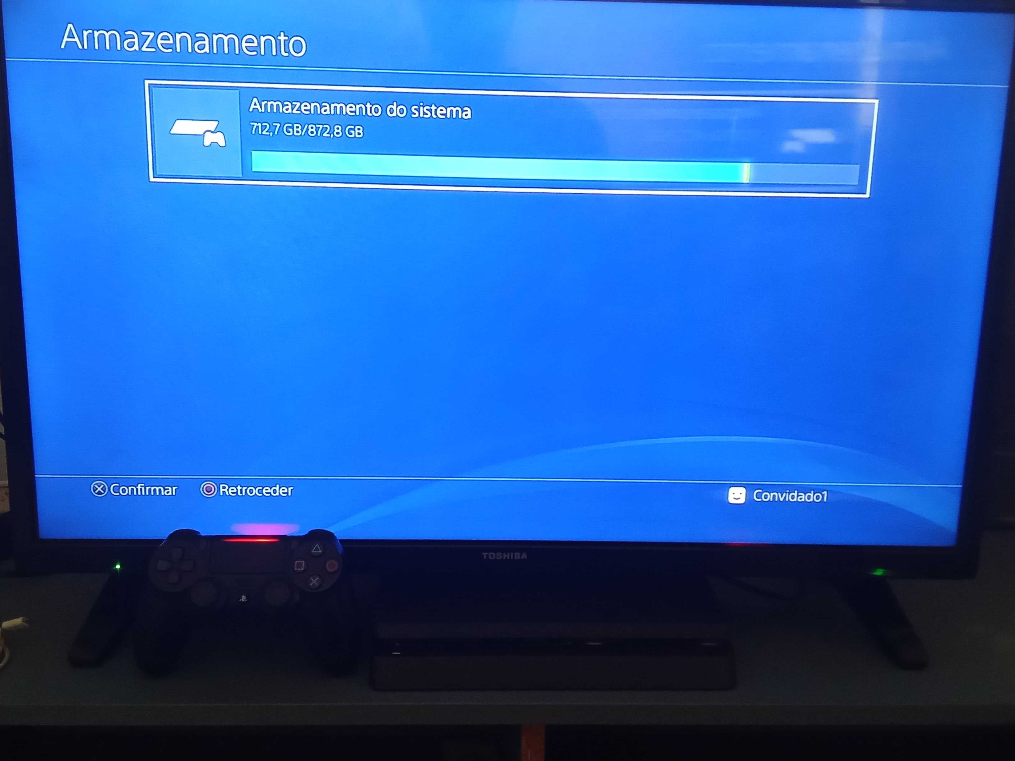 PlayStation 4 Slim 1Tb + Comando