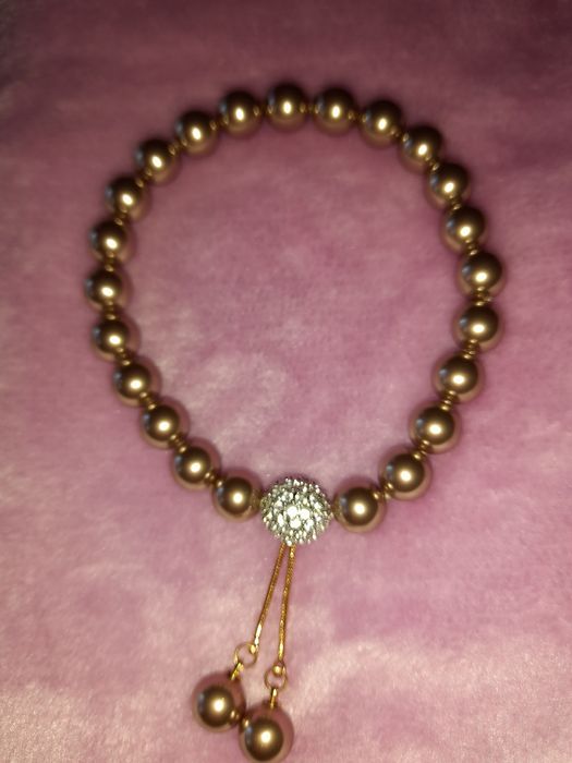 Pulseira em pérolas com embutido de cristais SWAROVSKI