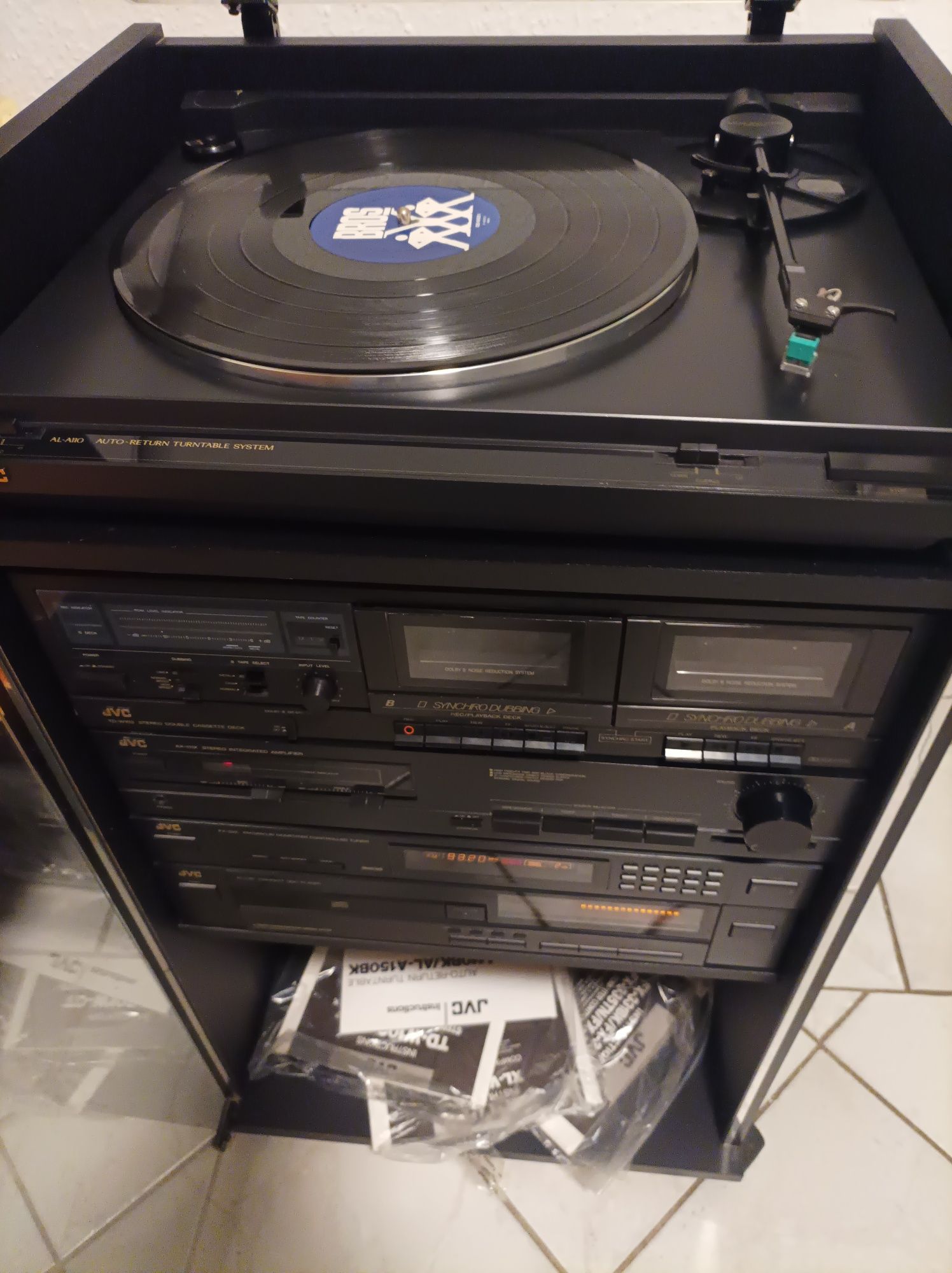 Zestaw JVC plus orginalna szafka
