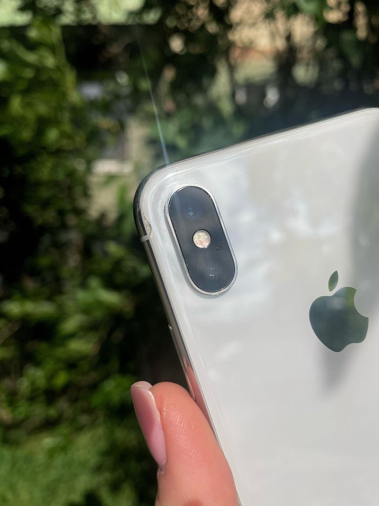 iPhone X,Neverlock,64 Gb (100% акб)/Айфон Х,Неверлок,64 Гб новий акум.