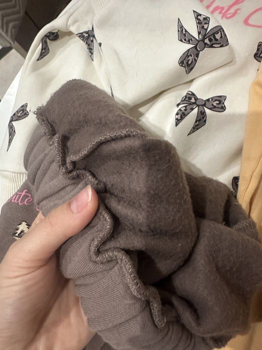 Пакет речей на дівчинку