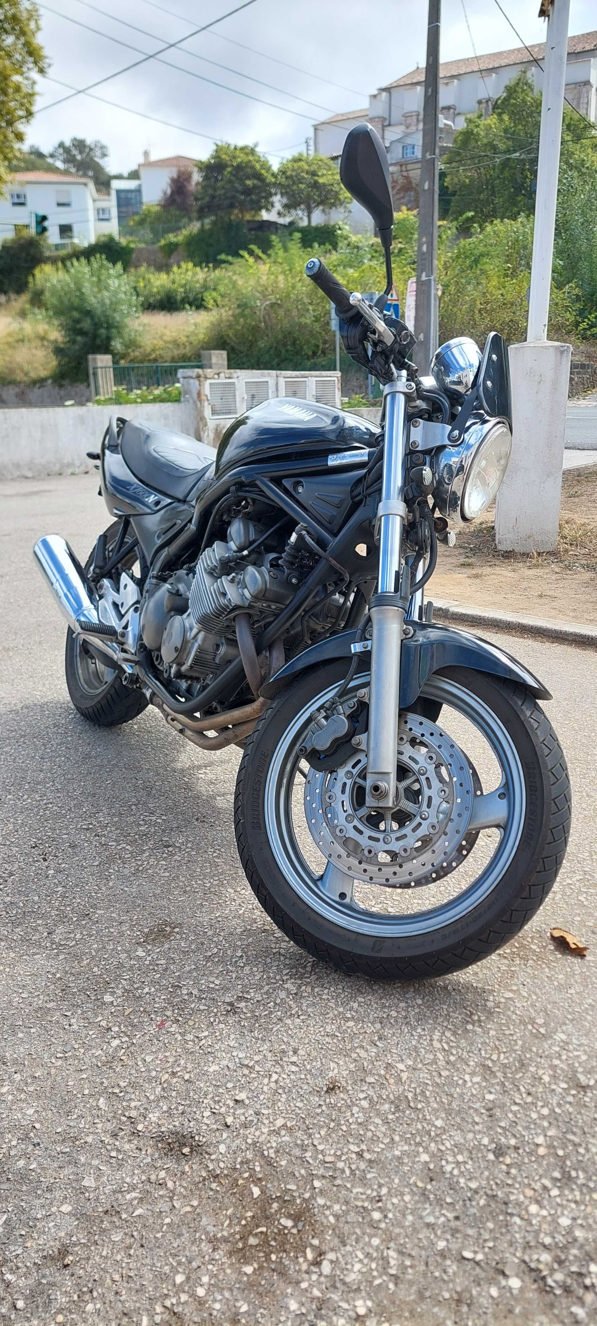 Vendo Yamaha XJ600N