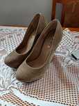 Buty na koturnie 36