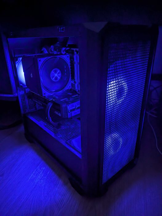 NOVO- Ryzen 7700/5070 Asus Prime/32GB Klev/1TB P41 Platinum/850WATX3.0