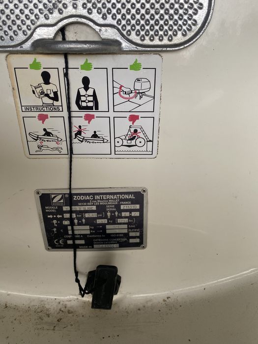 Човен Zodiak 310 RIB NEO