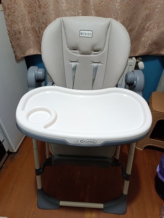 Продам стілець для годування