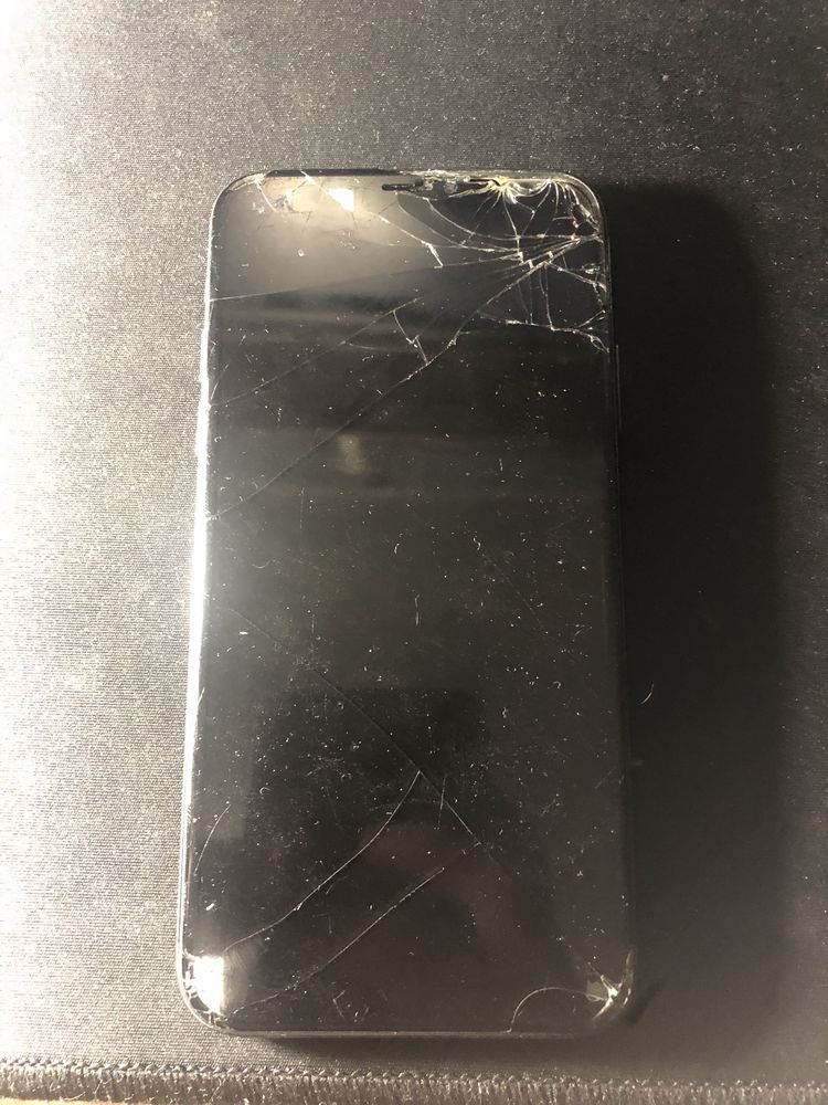 iPhone XS Space Grey 256GB - uszkodzony na części