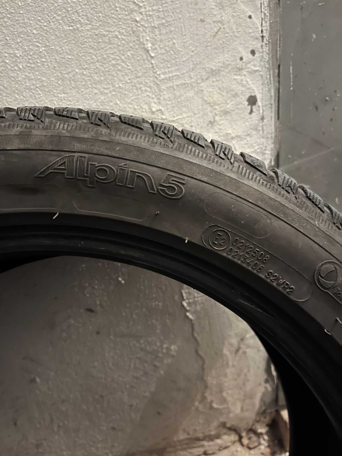 Зимова шина MICHELIN X-ICE SNOW 215/50R17 95H extra load