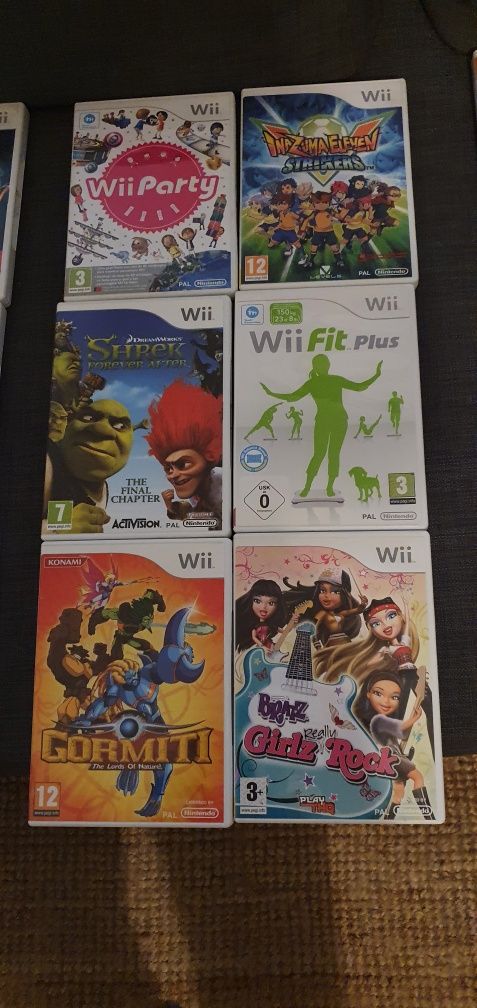 Vendo jogos da consola wii