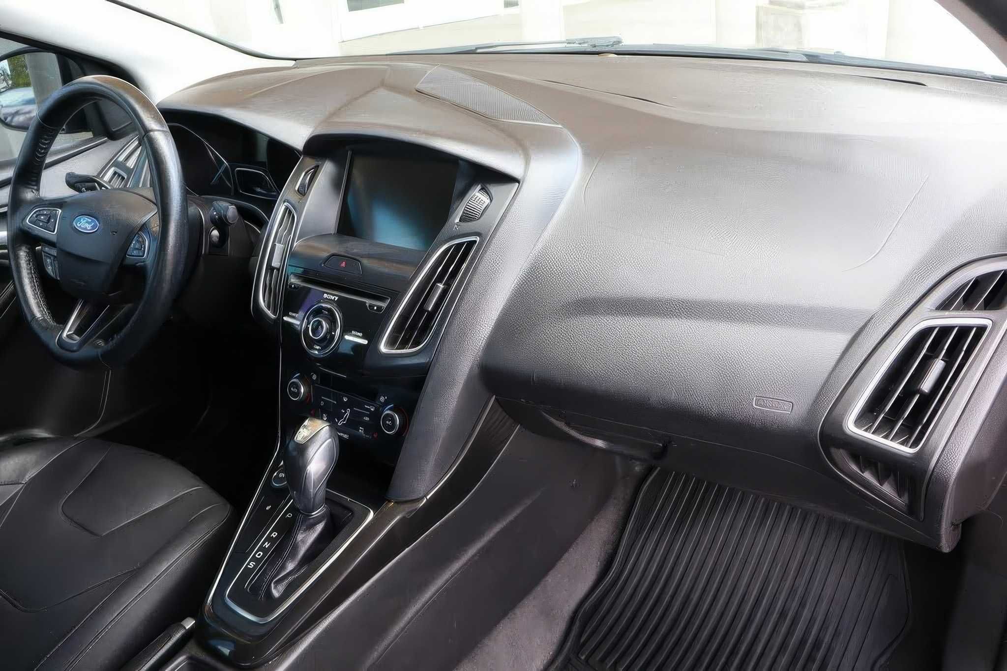 2015 Ford Focus Titanium