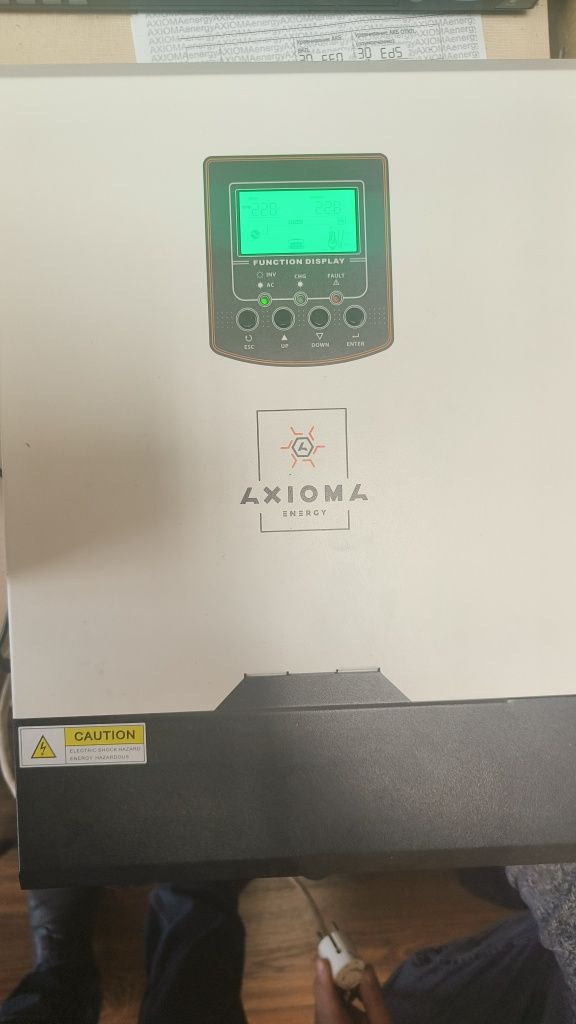 Гібридний інвертор Axioma energy ISMPPT BF- 3000 (торг)