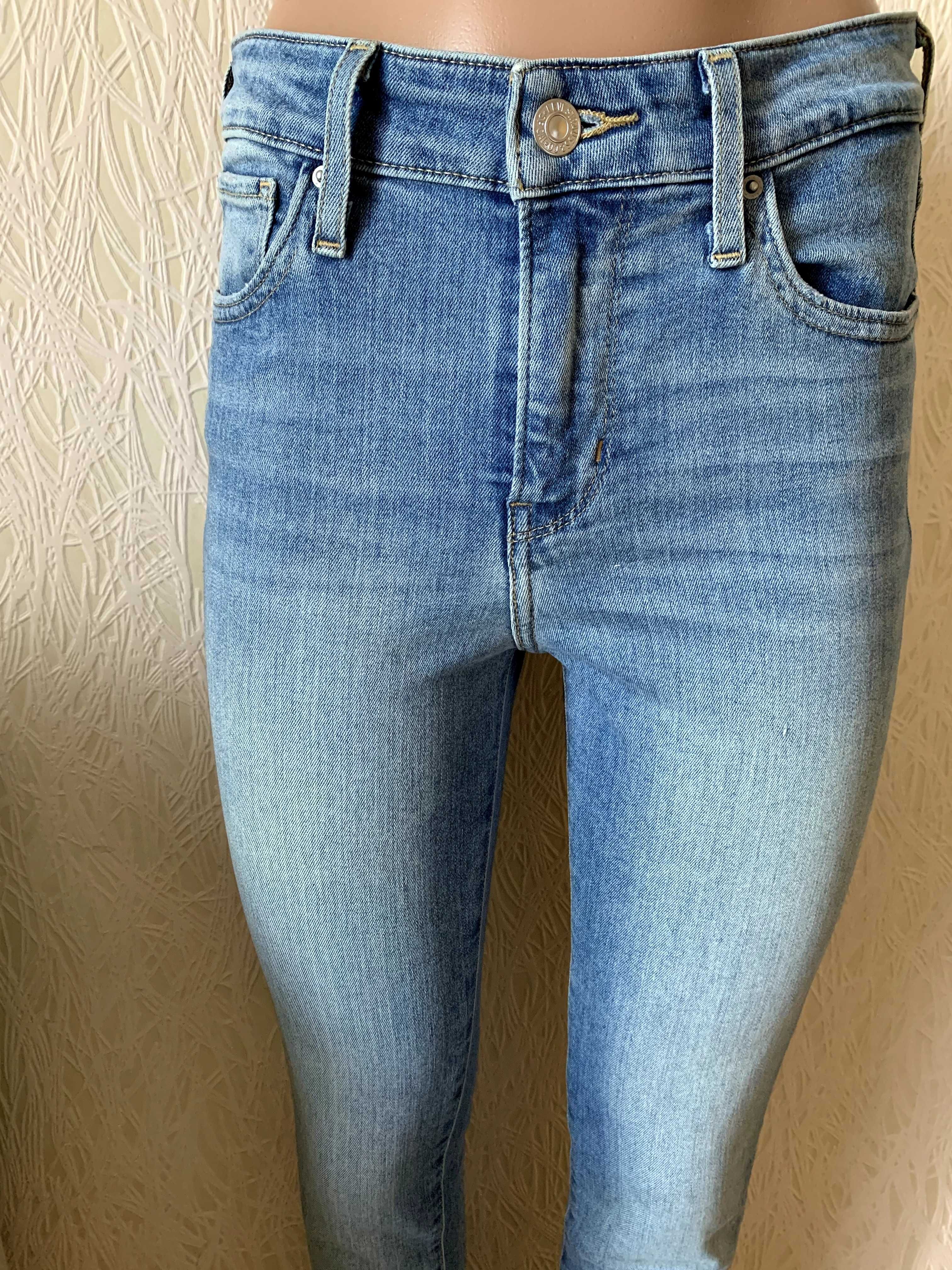 Жіночі джинси Levi's W26