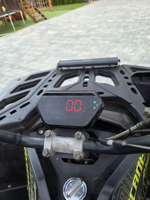Quad 250 automat