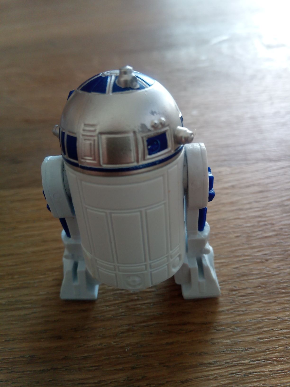 Star Wars robot R2-D2 figurka