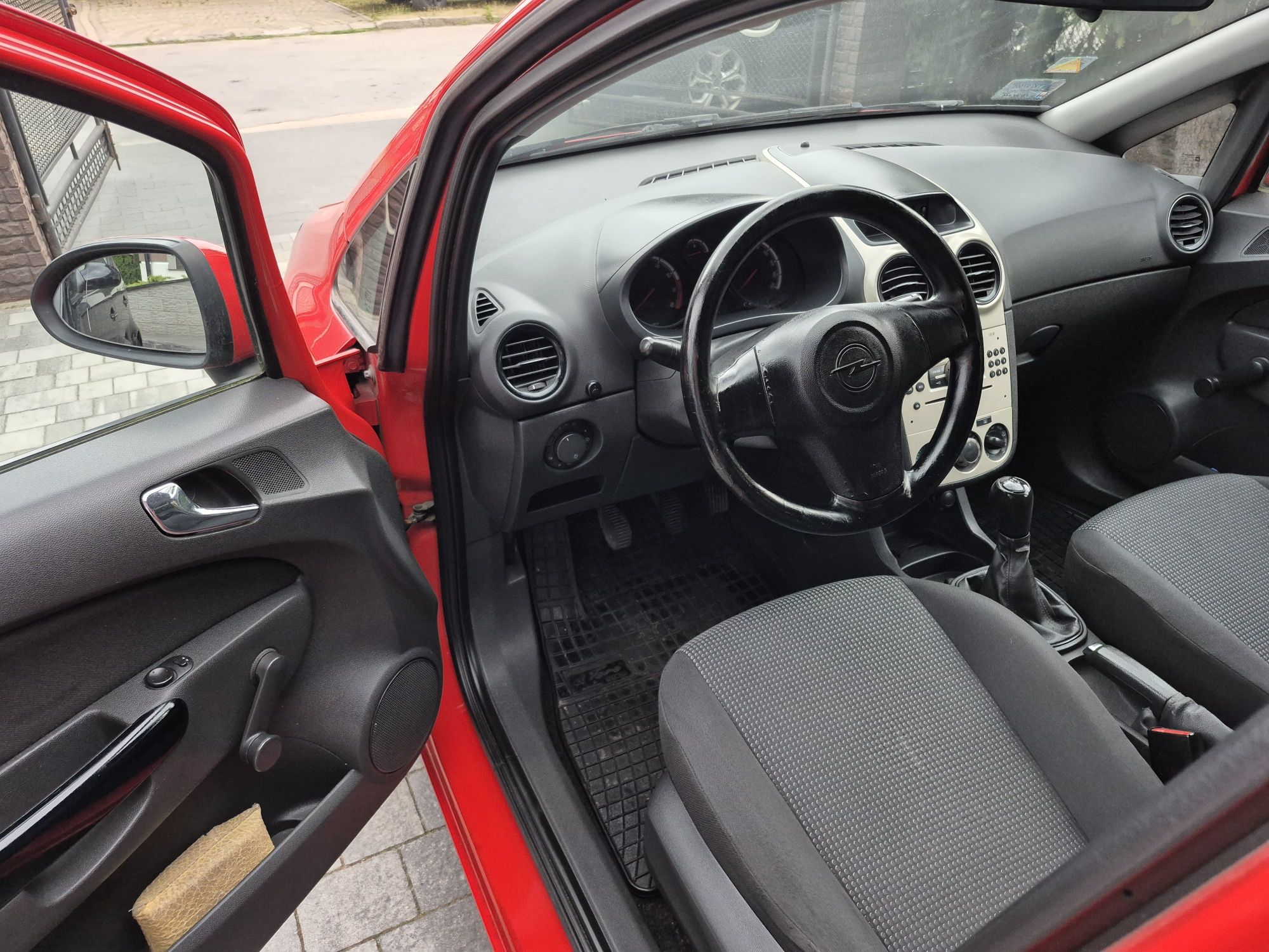 Opel Corsa D 1.2 80KM Benzyna Klima 4xPP Abs