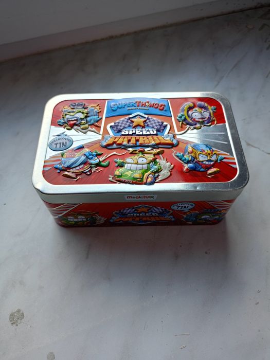 Pudełko na super things