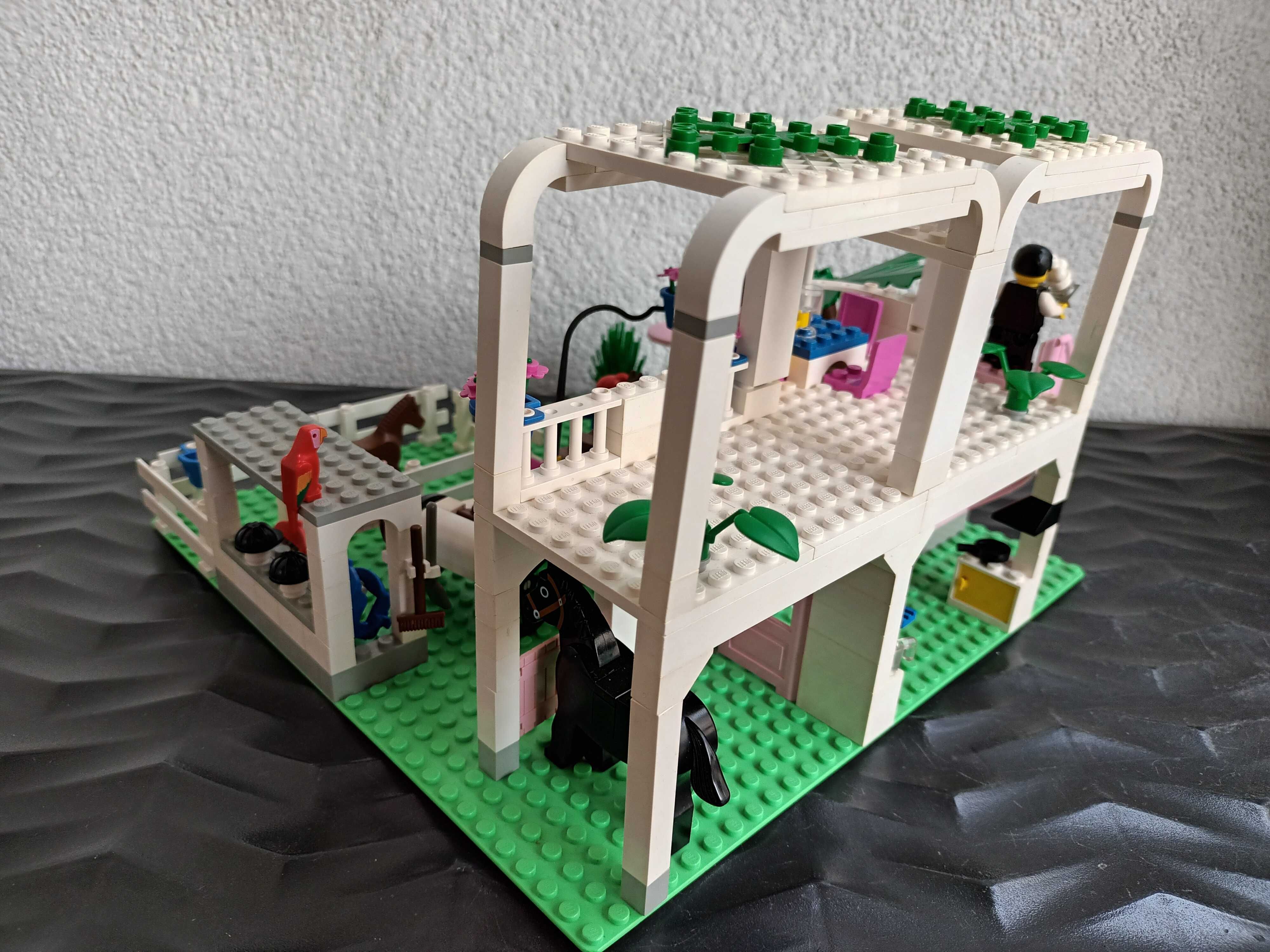 Klocki LEGO Town Paradisa - 6418 Country Club