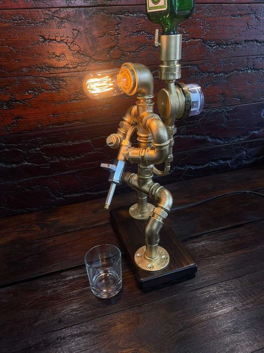 Nalewak, stojak, dozownik do alkoholu "Strażak z licznikiem" hand made