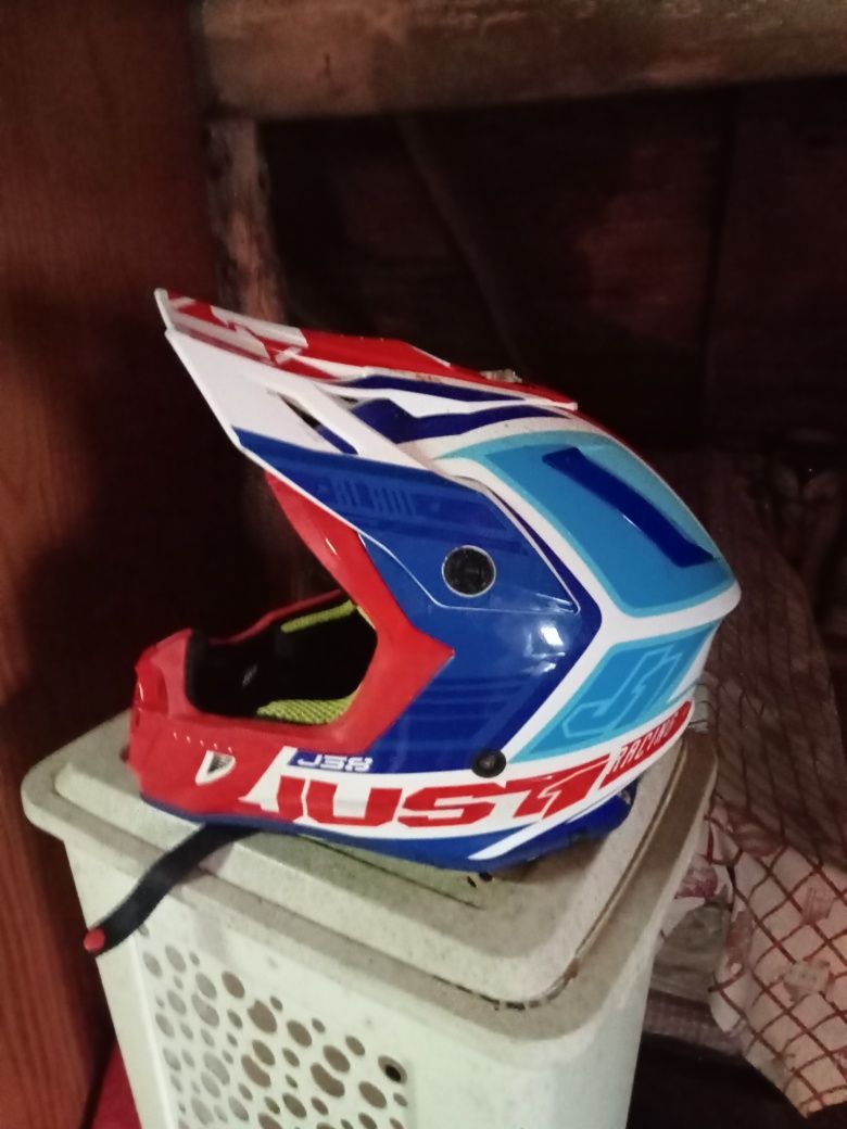 Capacete como novo