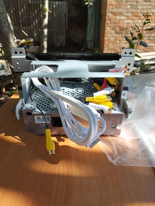 Магнитола Suzuki Grand Vitara