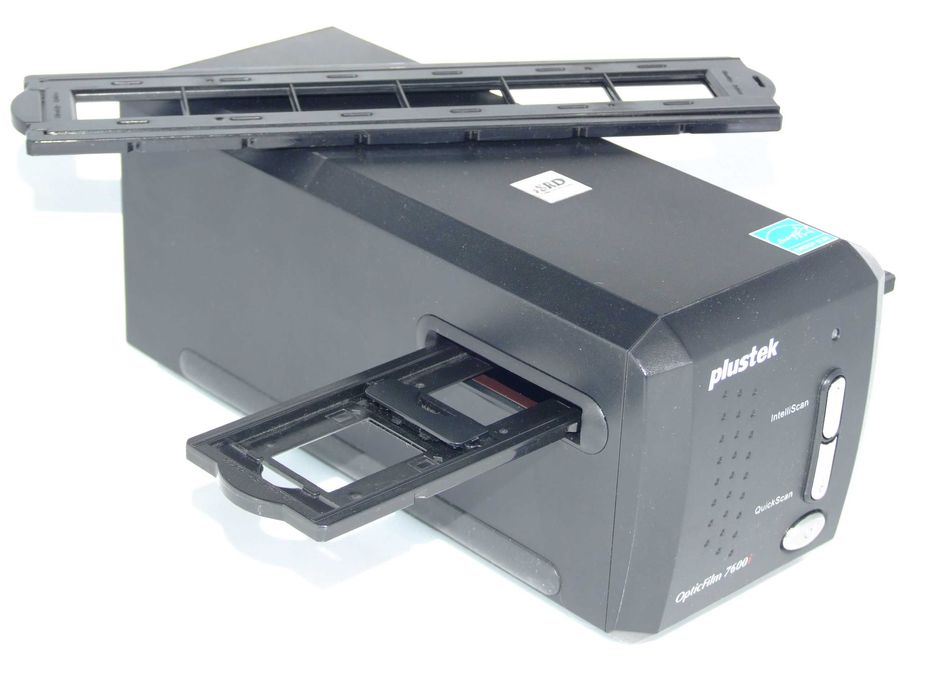 Plustek 7600i  - Skaner klisz i slajdów 35mm + projektor do slajdów