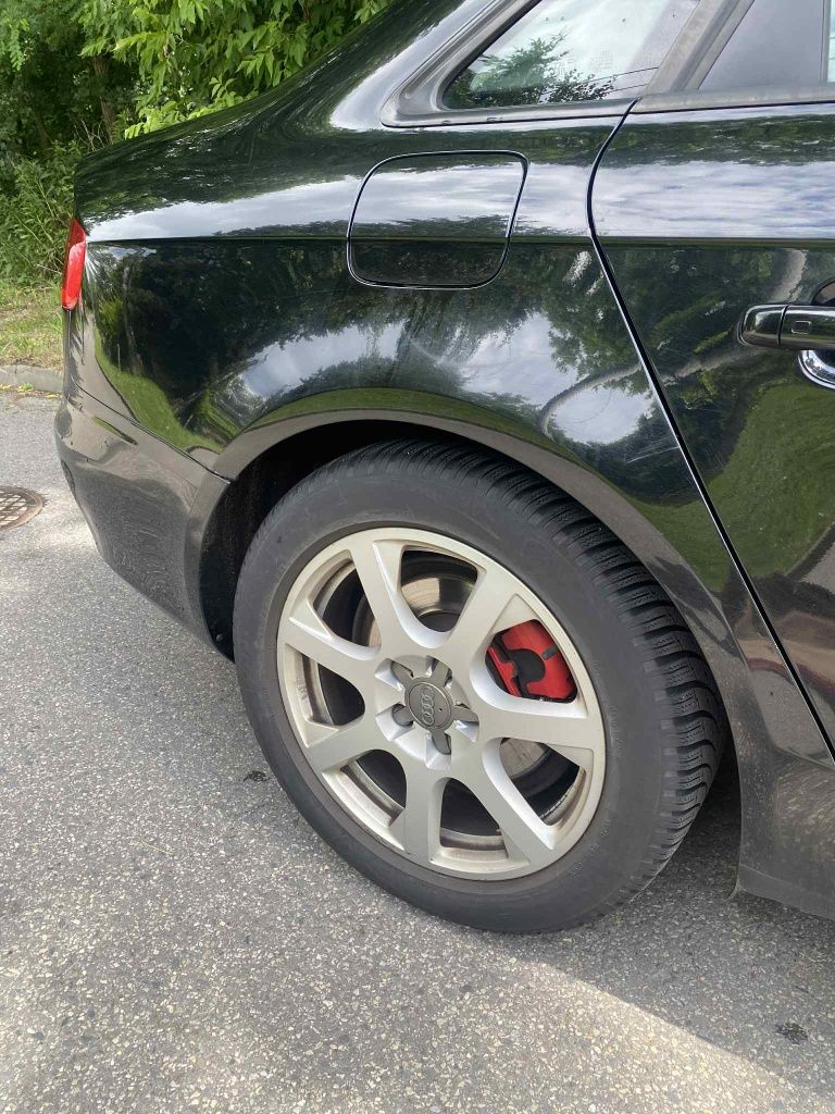 Audi A4 B8 2.0 TDI 2010r.