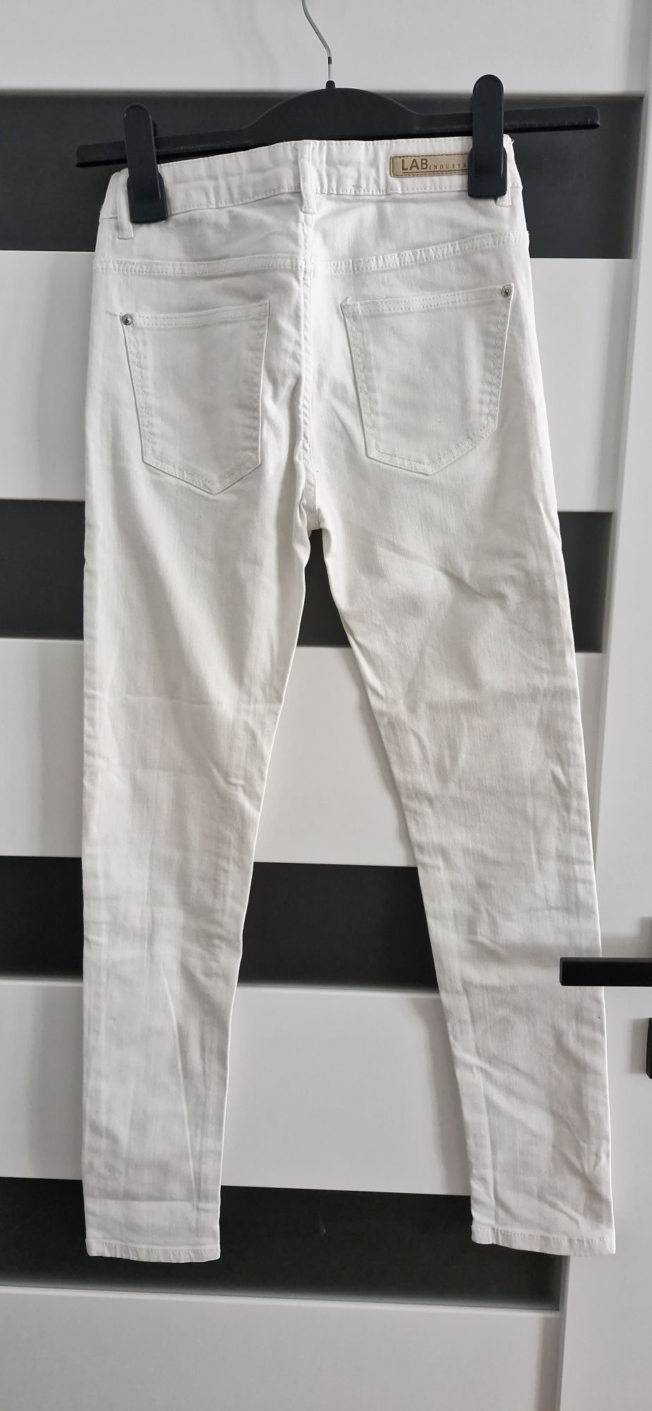 Spodnie lab industries r.152