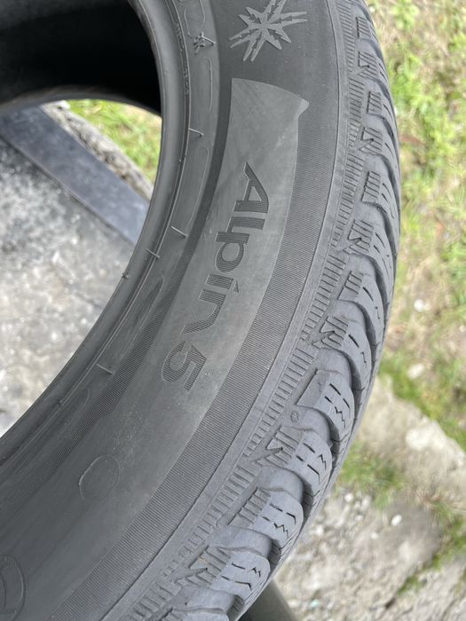 Зимові шини Michelin 225/55 R17
