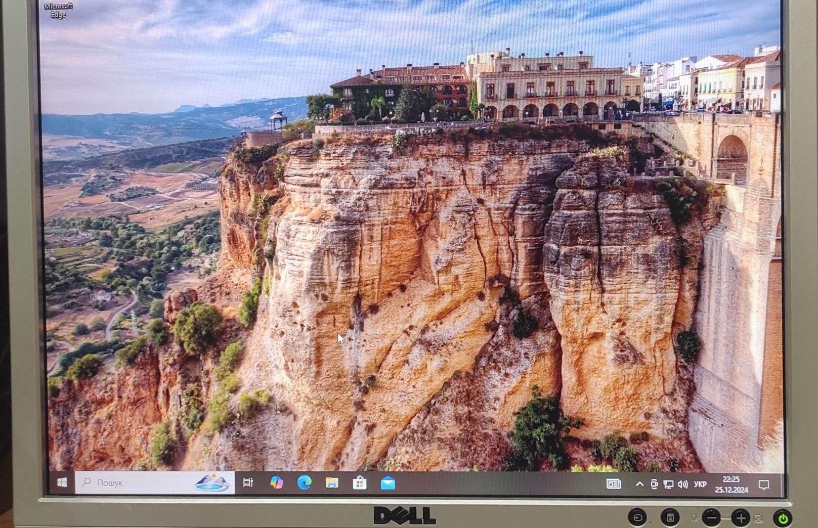 ПК в повному зборі ОЗУ 6 ГБ/ AMD Athlon x 2 270/ HDD 500
