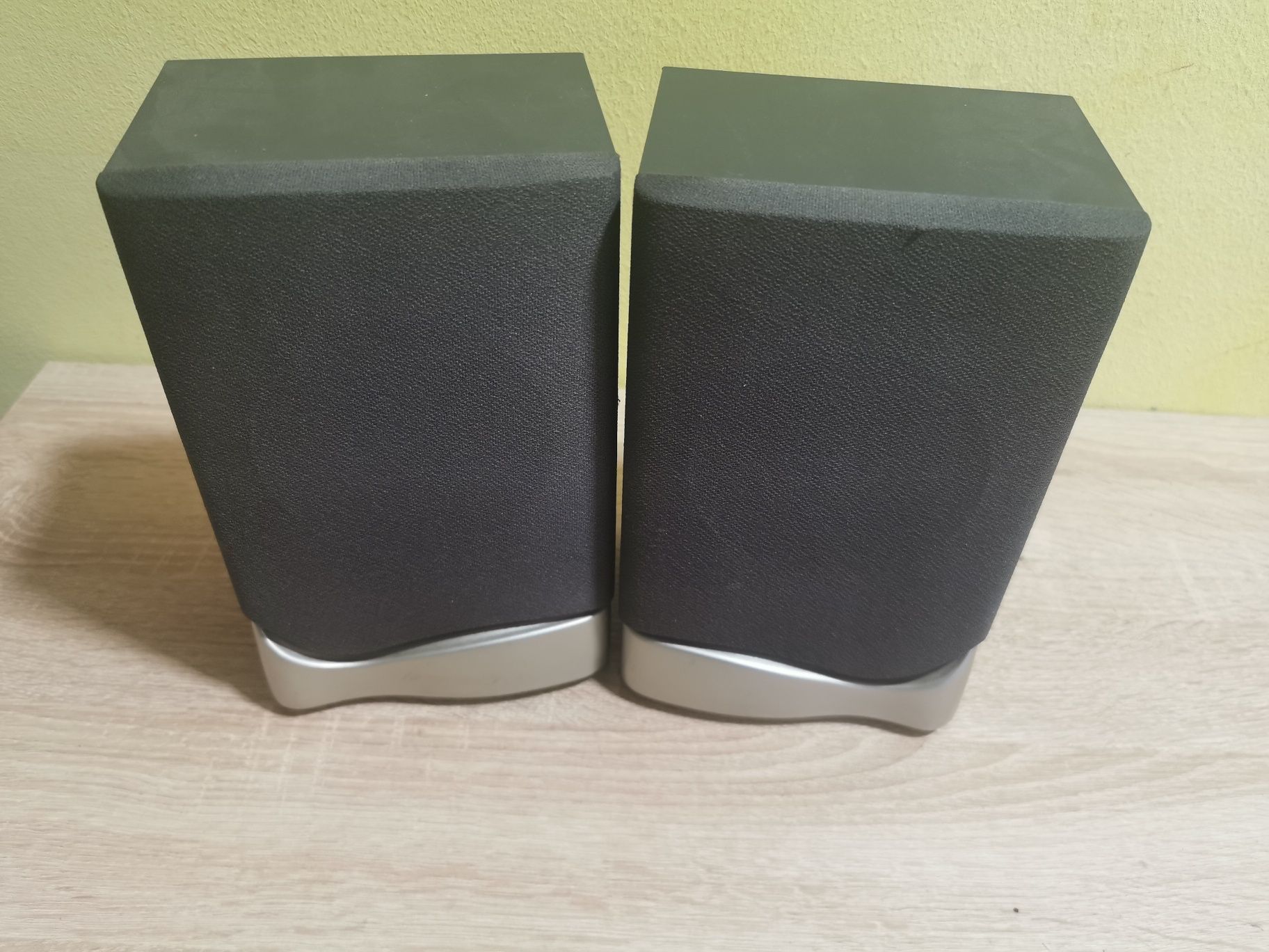 Komplet głośników dynamicznych Dynamic Speaker System 8 ohm 8Om