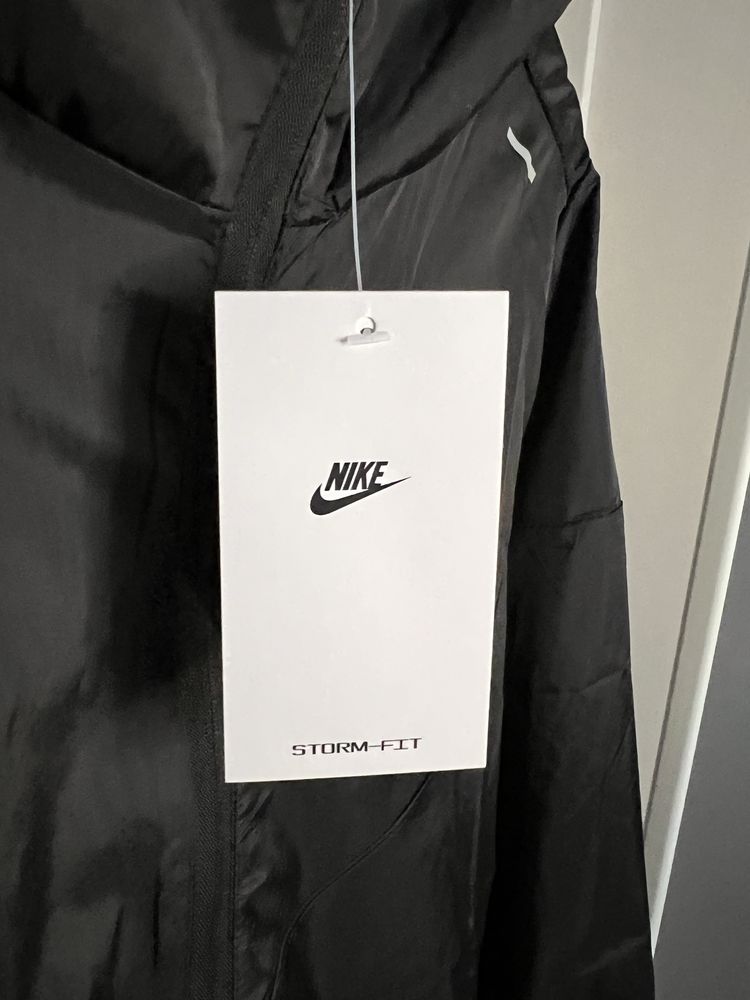 Куртка Nike вітровка (1:1) у чорному кольорі