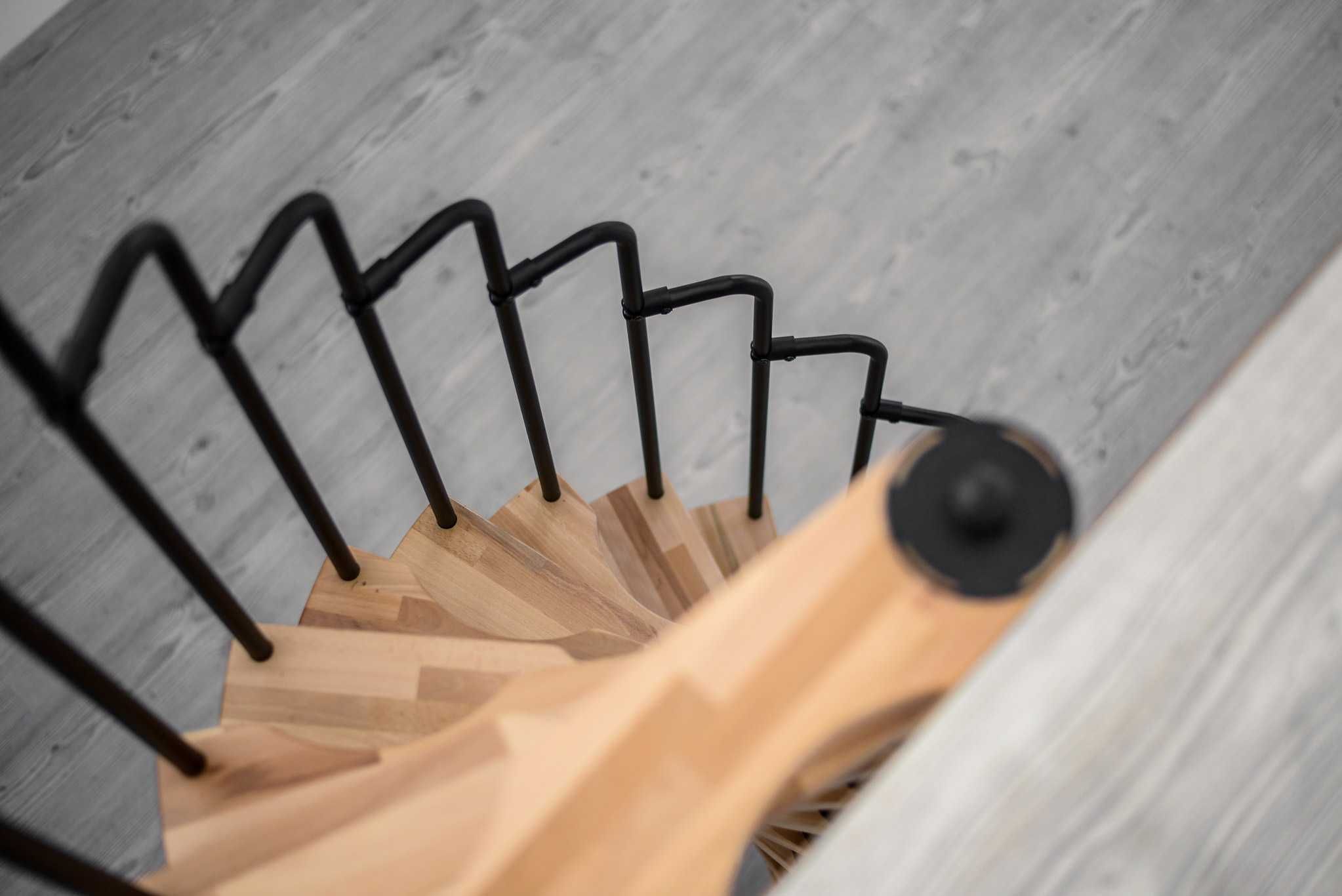 Promocja! Mini schody spiralne Suono 120 x65 cm / BUK