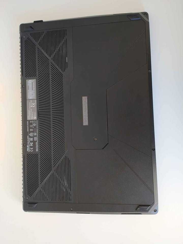 Portátil ASUS ROG