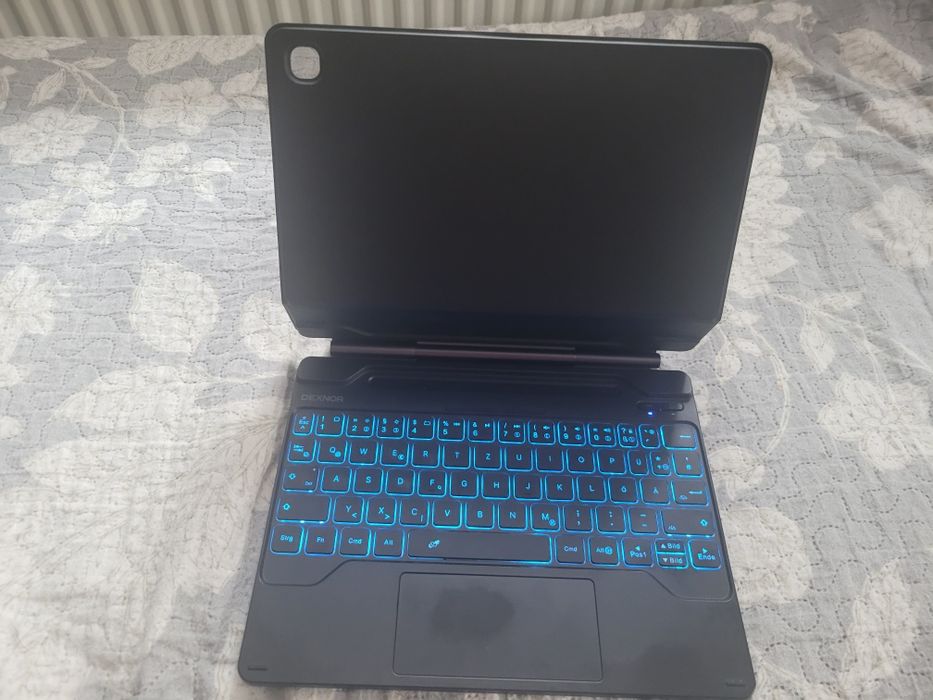 Etui z klawiaturą  Dexnor nowa cena