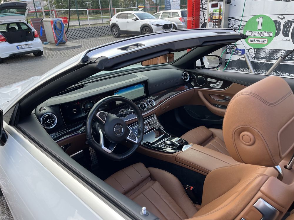 Mercedes E 220 Cabrio AMG super stan jak nowy F-VAT