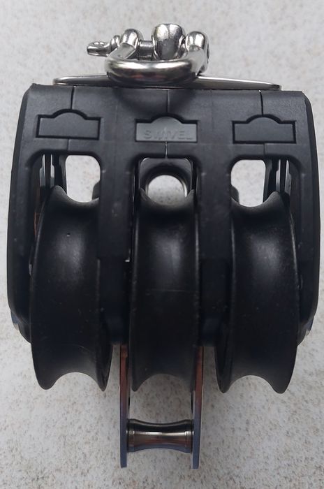 Okazja! Bloczek linowy, żeglarski potrójny z knagą Selden PBB 50mm