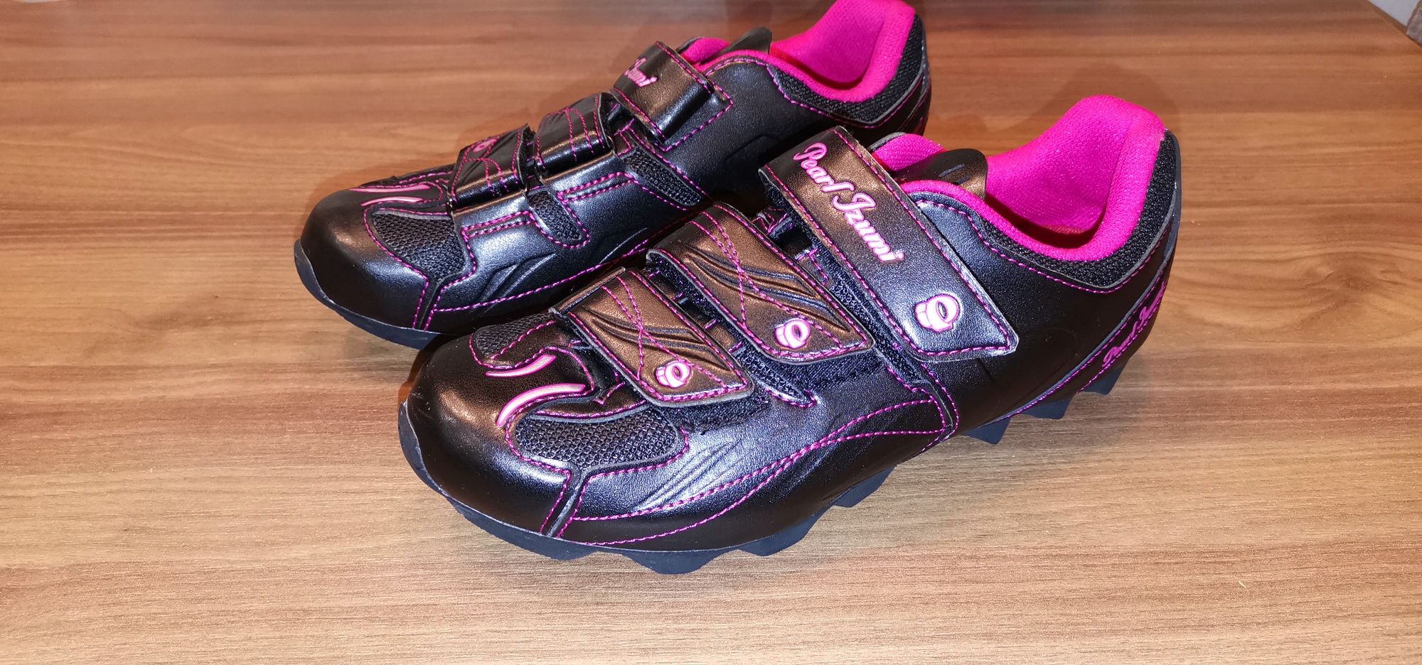 Fantastyczne buty rowerowe damskie Pearl izumi