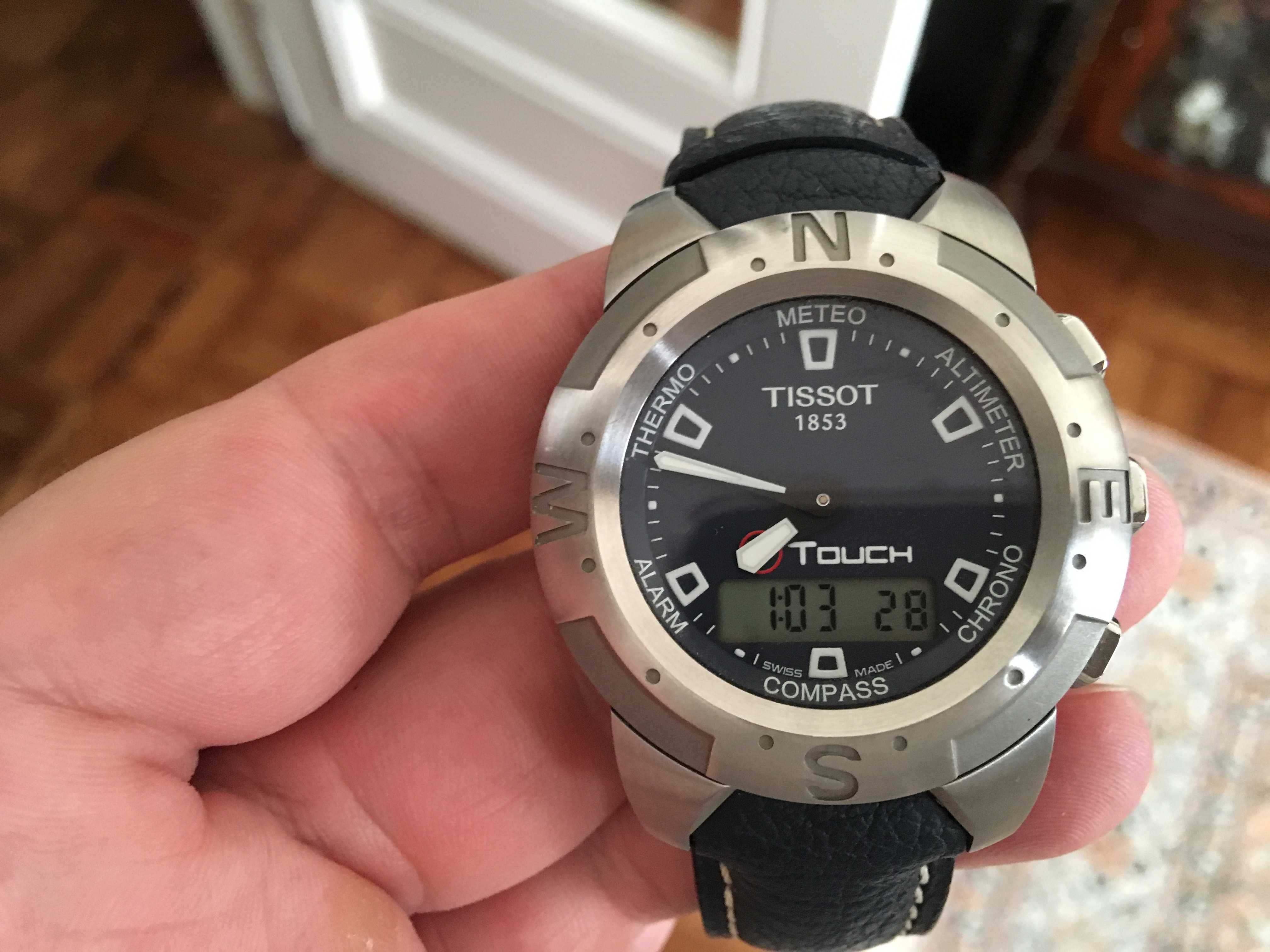 Tissot T-touch - com caixa e documentos