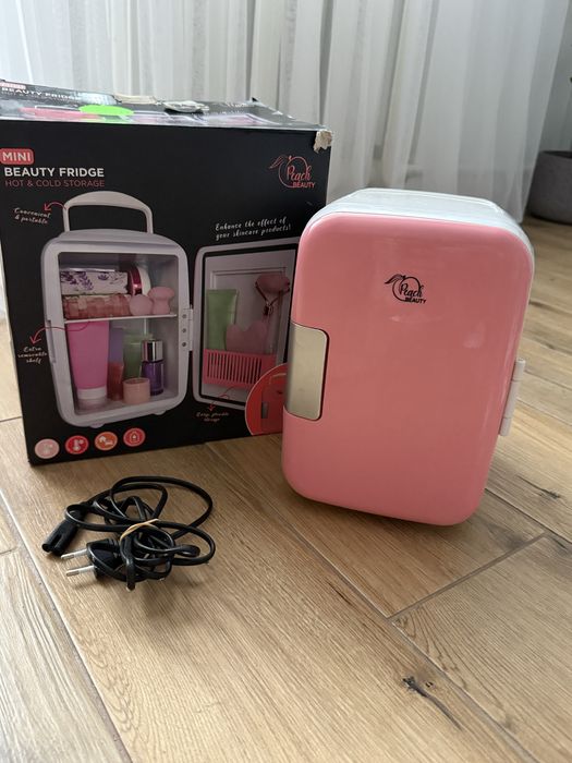 Холодильник для косметики