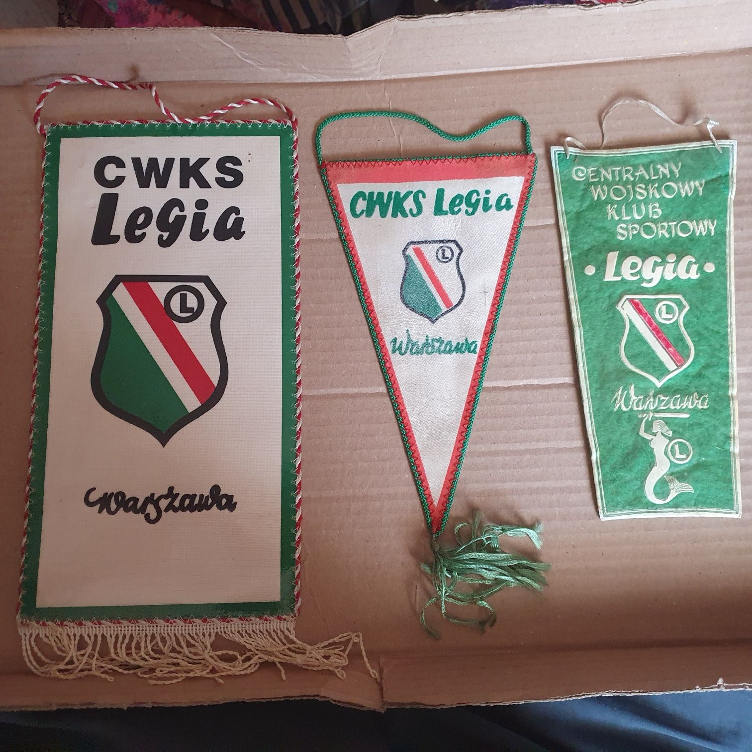 Zestaw proporczyków Legia Warszawa