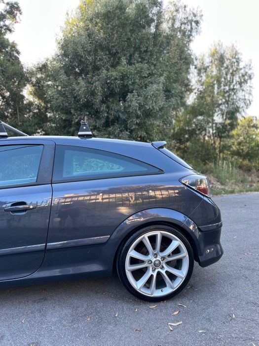 Opel Astra H GTC 1.7 CDTI 125cv – 2007