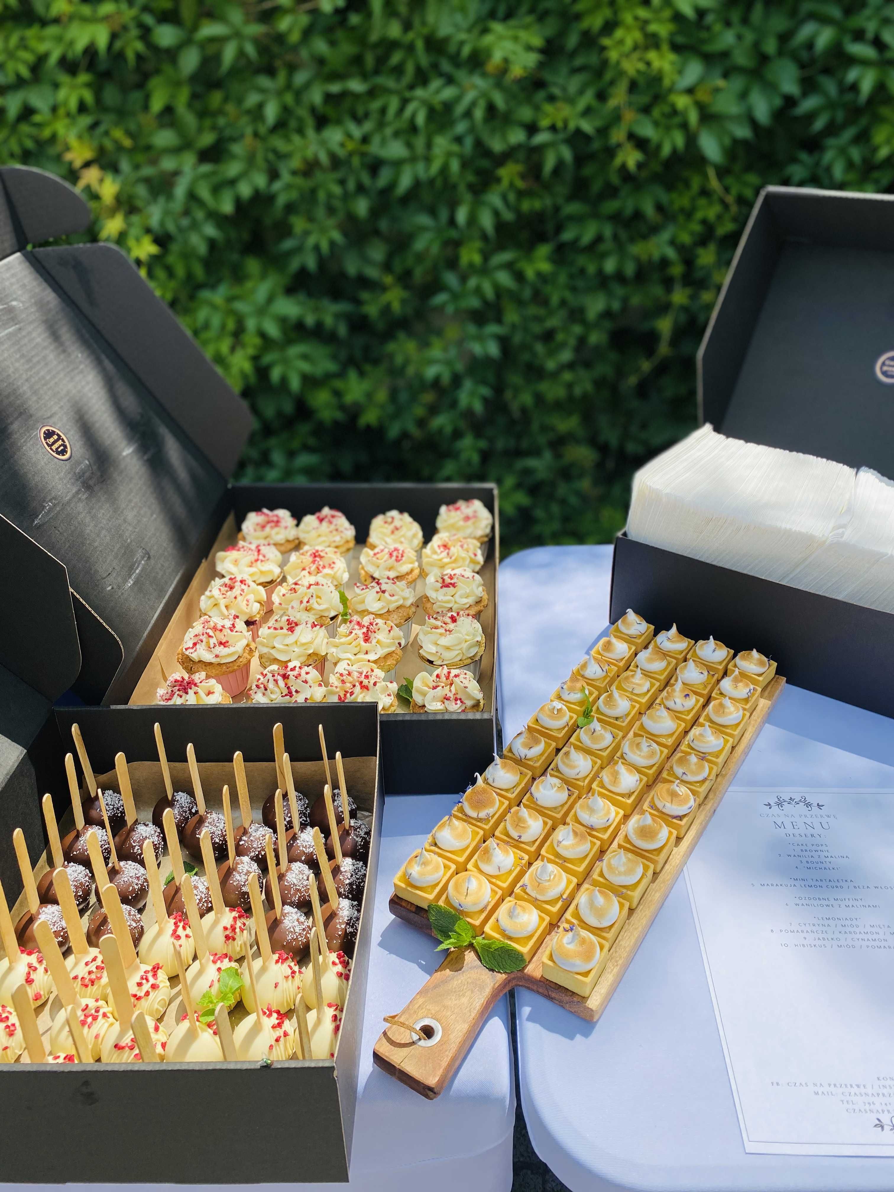 Słodki stół  wesele  babyshower  urodziny  monoporcje  candybar  ślub