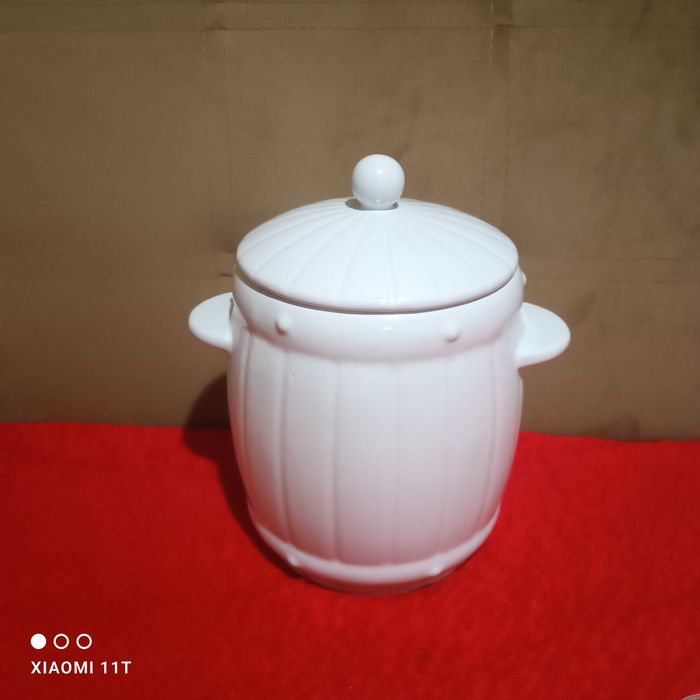 Beczka do przechowywania kiszonek i przetworów Bella Fiore.