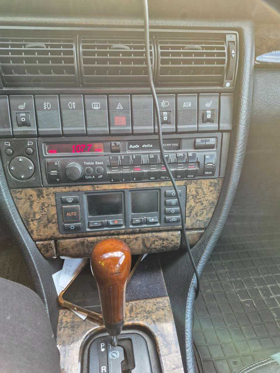 Продам AUDI A6 C4 1997р. 2.8 193 к.с.