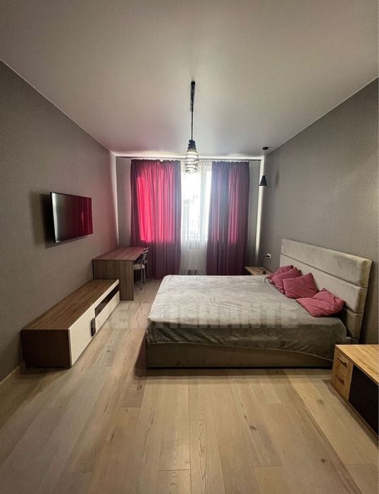 Срочно сдам квартиру в ЖК"Мандарин", ул.Канатная 122. Животных можно