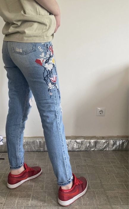 Літні джинси з високою посадкою